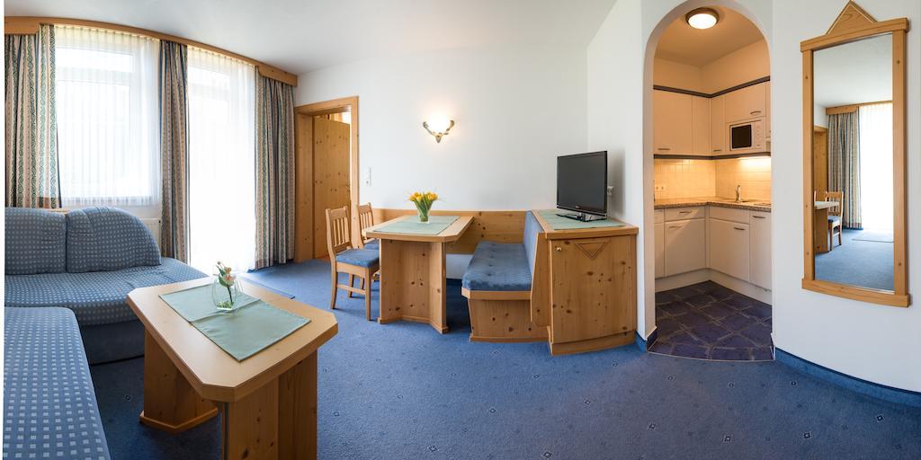 Appartementhaus Pinnisblick Neustift im Stubaital Rum bild